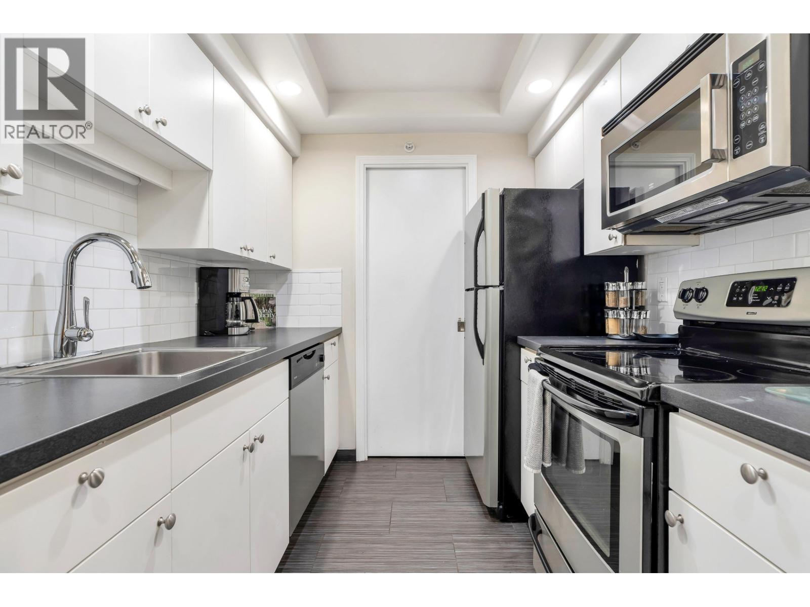 1306 1383 Howe Street, Vancouver, British Columbia  V6Z 2R5 - Photo 8 - R3073171