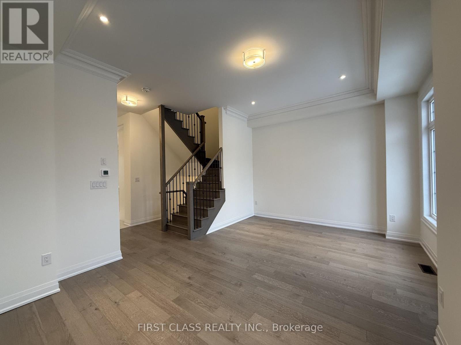 28 Gardeners Lane, Markham, Ontario  L6C 3L5 - Photo 15 - N12614472