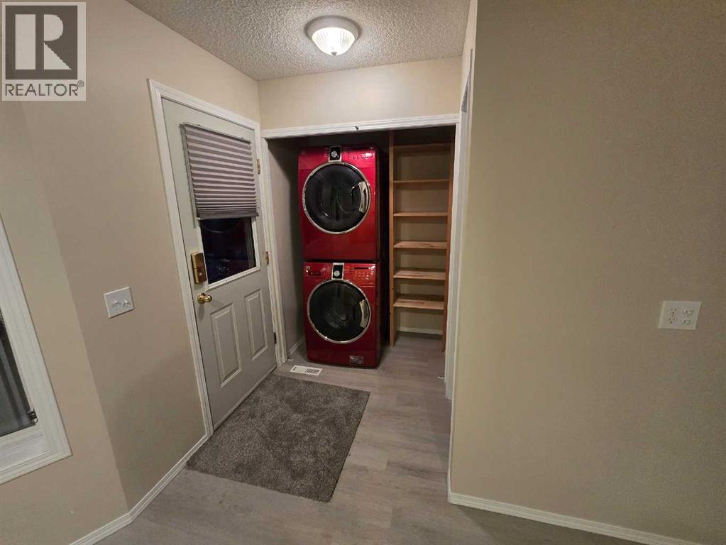 677 Regal Park Ne, Calgary, Alberta  T2E 0S6 - Photo 18 - A2268999