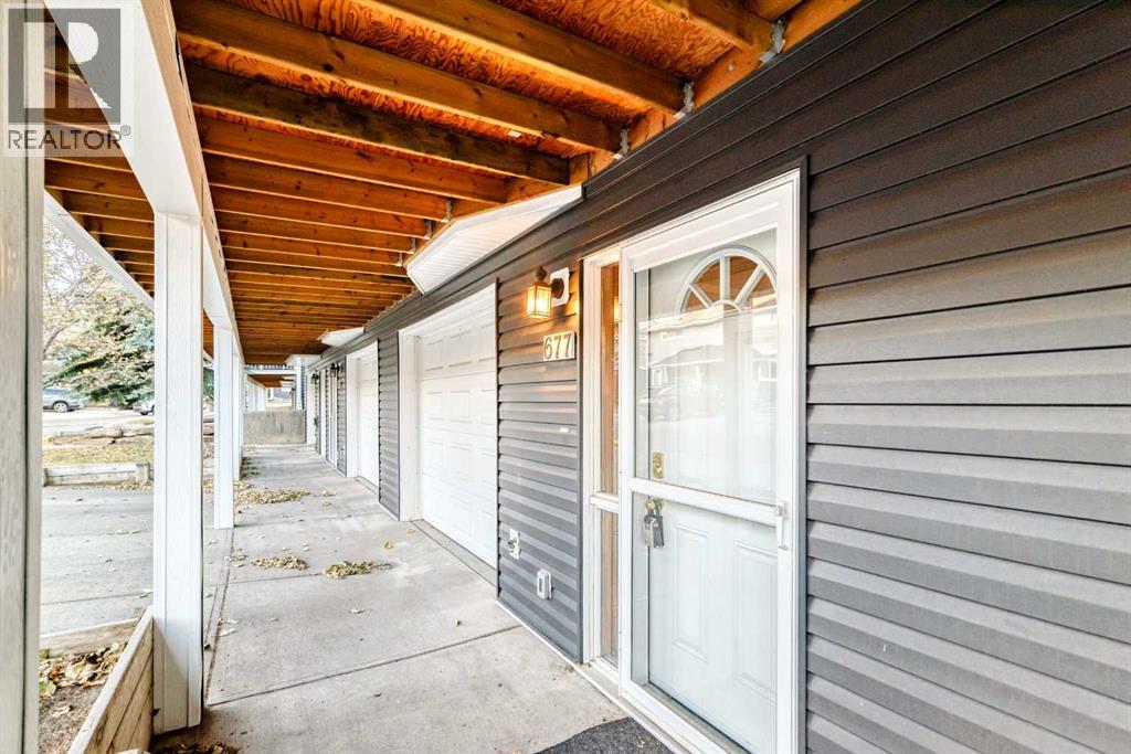 677 Regal Park Ne, Calgary, Alberta  T2E 0S6 - Photo 43 - A2268999