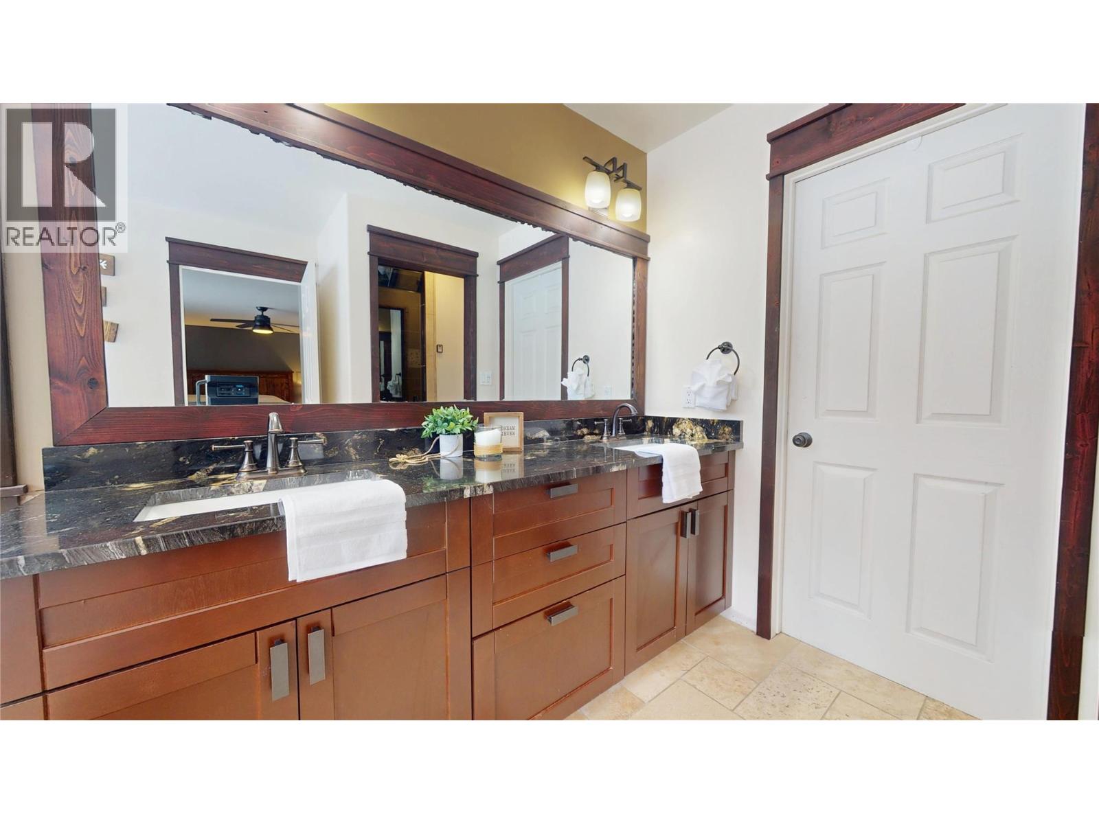 3320 5th Street S, Cranbrook, British Columbia  V1C 6L9 - Photo 41 - 10370817