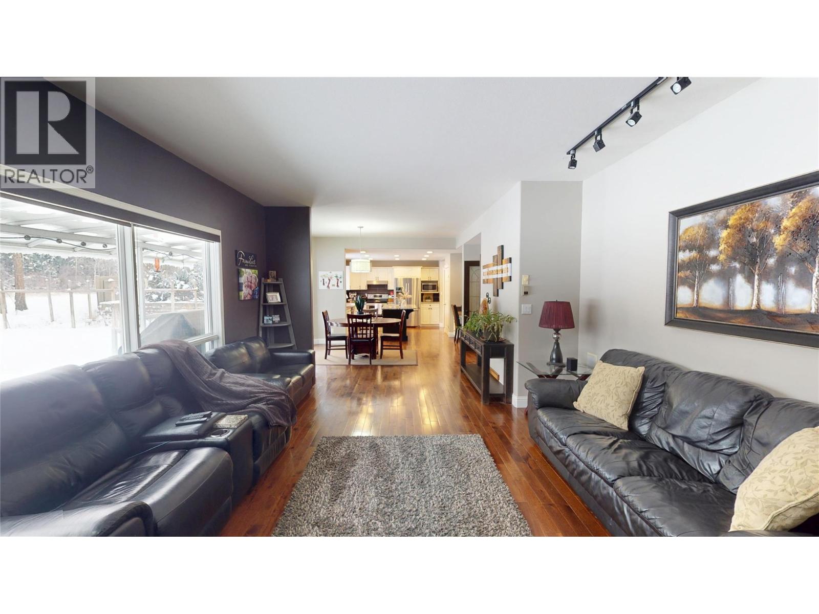 3320 5th Street S, Cranbrook, British Columbia  V1C 6L9 - Photo 30 - 10370817