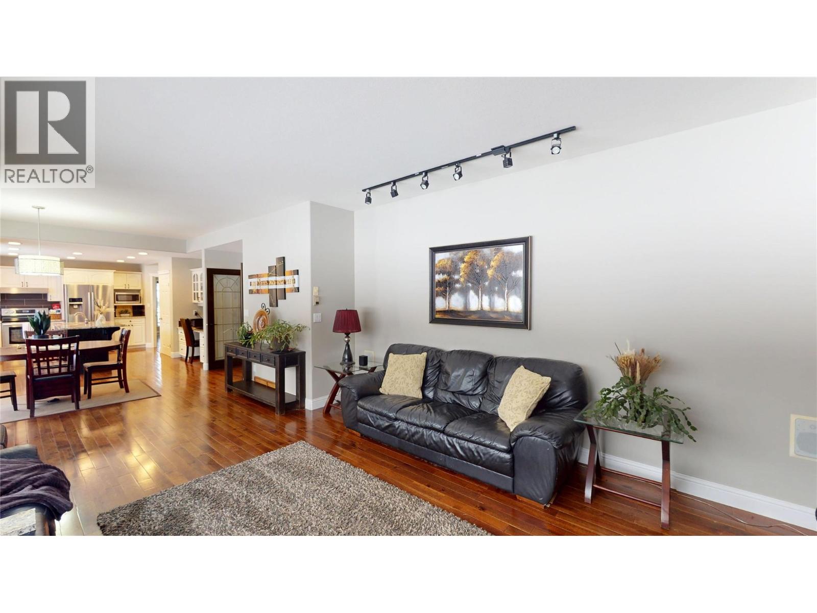 3320 5th Street S, Cranbrook, British Columbia  V1C 6L9 - Photo 31 - 10370817