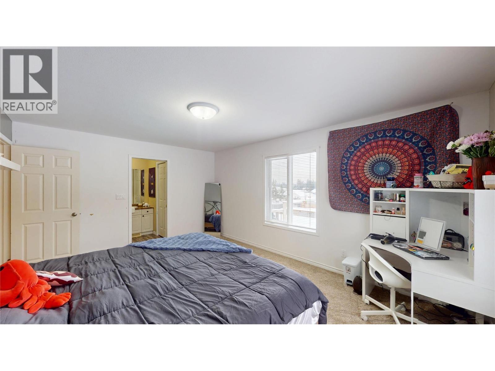 3320 5th Street S, Cranbrook, British Columbia  V1C 6L9 - Photo 47 - 10370817