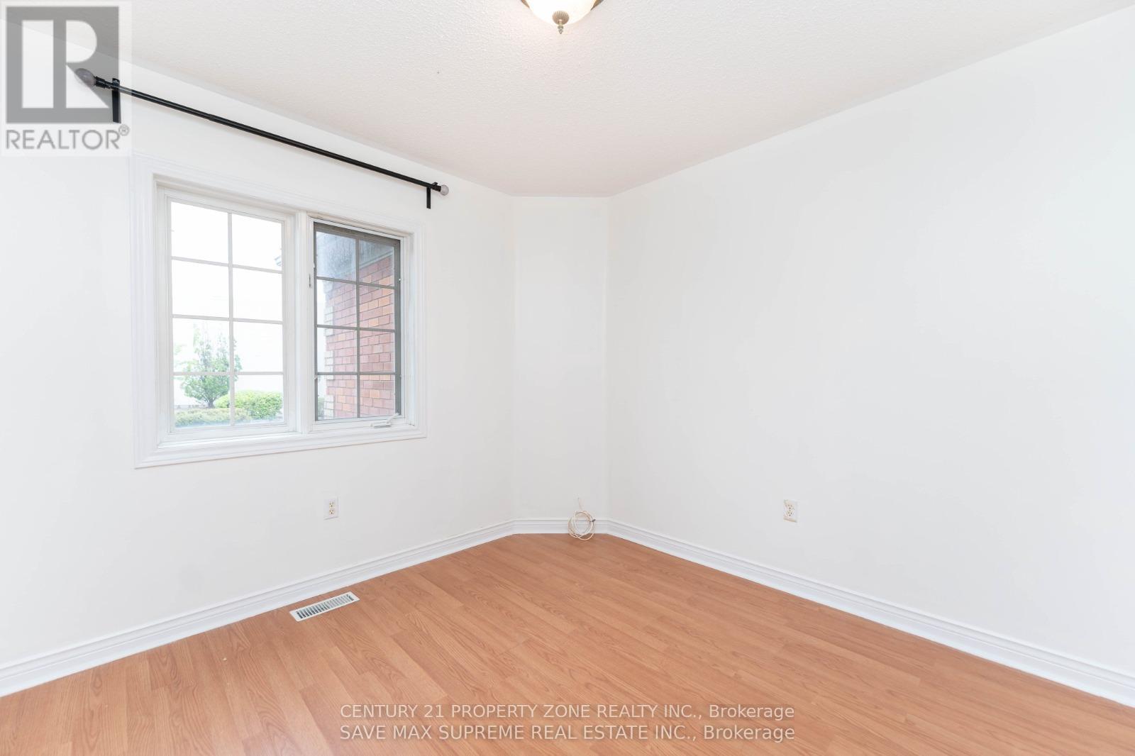 51 Quarry Edge Drive, Brampton, Ontario  L6V 4L5 - Photo 9 - W12614478