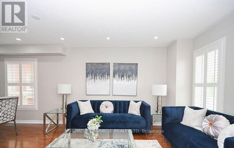 13 Galveston Crescent, Brampton, Ontario  L7A 3R6 - Photo 2 - W12614484