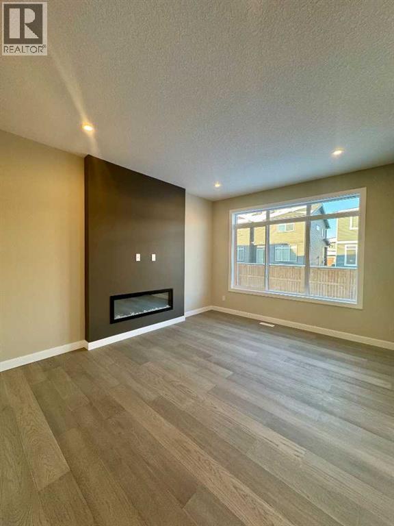 261 Waterford Way, Chestermere, Alberta  T1X 2Z9 - Photo 10 - A2274675