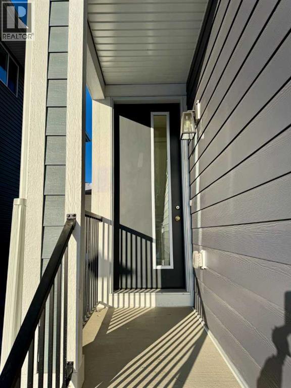 261 Waterford Way, Chestermere, Alberta  T1X 2Z9 - Photo 3 - A2274675