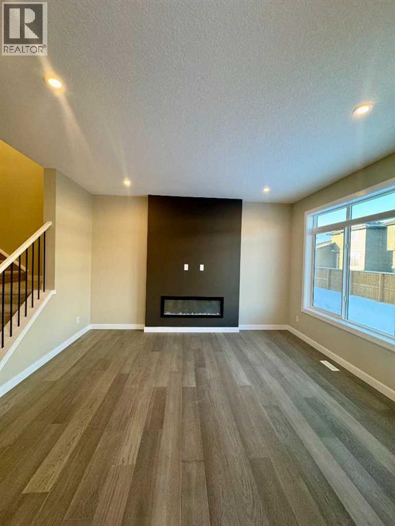 261 Waterford Way, Chestermere, Alberta  T1X 2Z9 - Photo 8 - A2274675