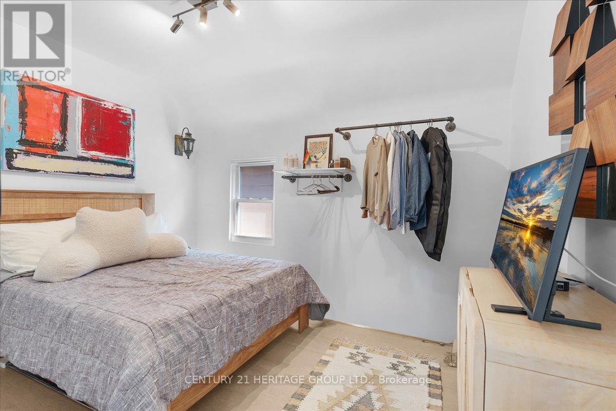 575 Mary Street, Hamilton, Ontario L8L 4X8 - Photo 33 - X12614468