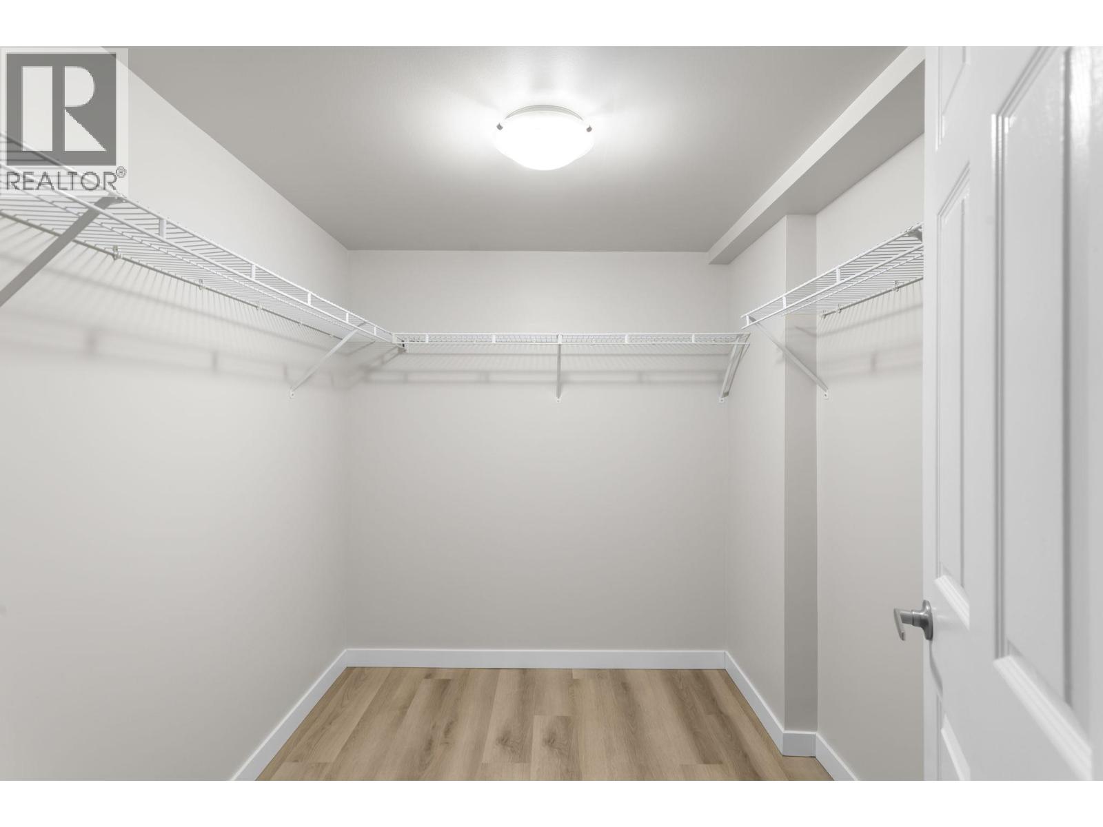 303 200 Keary Street, New Westminster, British Columbia  V3L 0A6 - Photo 18 - R3072937