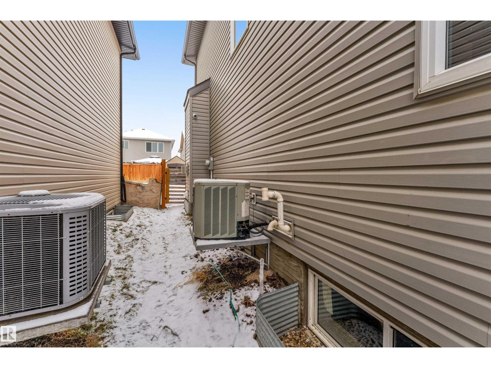 2812 15 St Nw, Edmonton, Alberta  T6T 0V5 - Photo 5 - E4467811