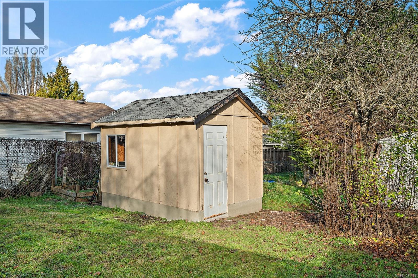 3020 3022 Donald St, Saanich, British Columbia  V9A 1Y2 - Photo 87 - 1021461