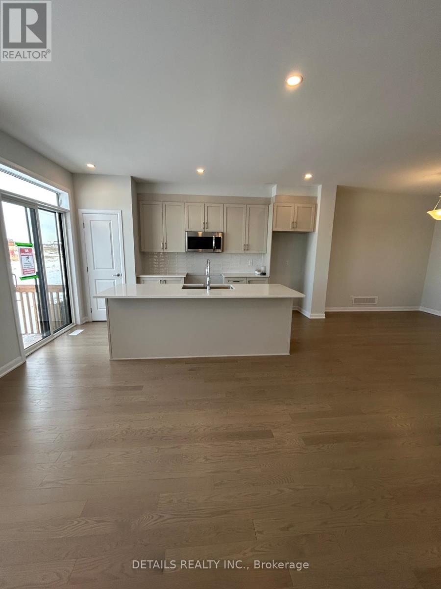 746 Fairline Row, Ottawa, Ontario  K2V 0V7 - Photo 10 - X12614514