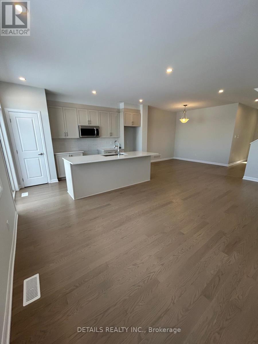 746 Fairline Row, Ottawa, Ontario  K2V 0V7 - Photo 11 - X12614514