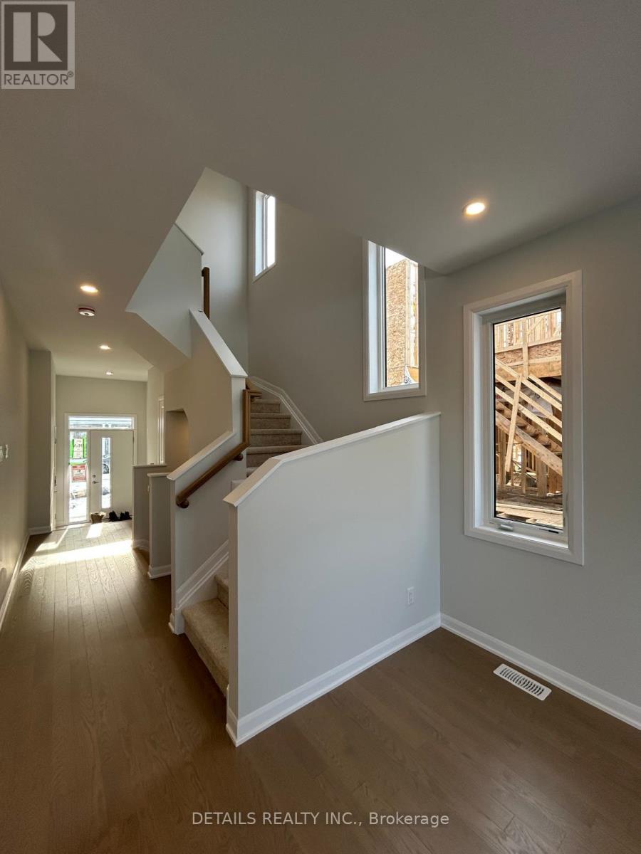 746 Fairline Row, Ottawa, Ontario  K2V 0V7 - Photo 15 - X12614514