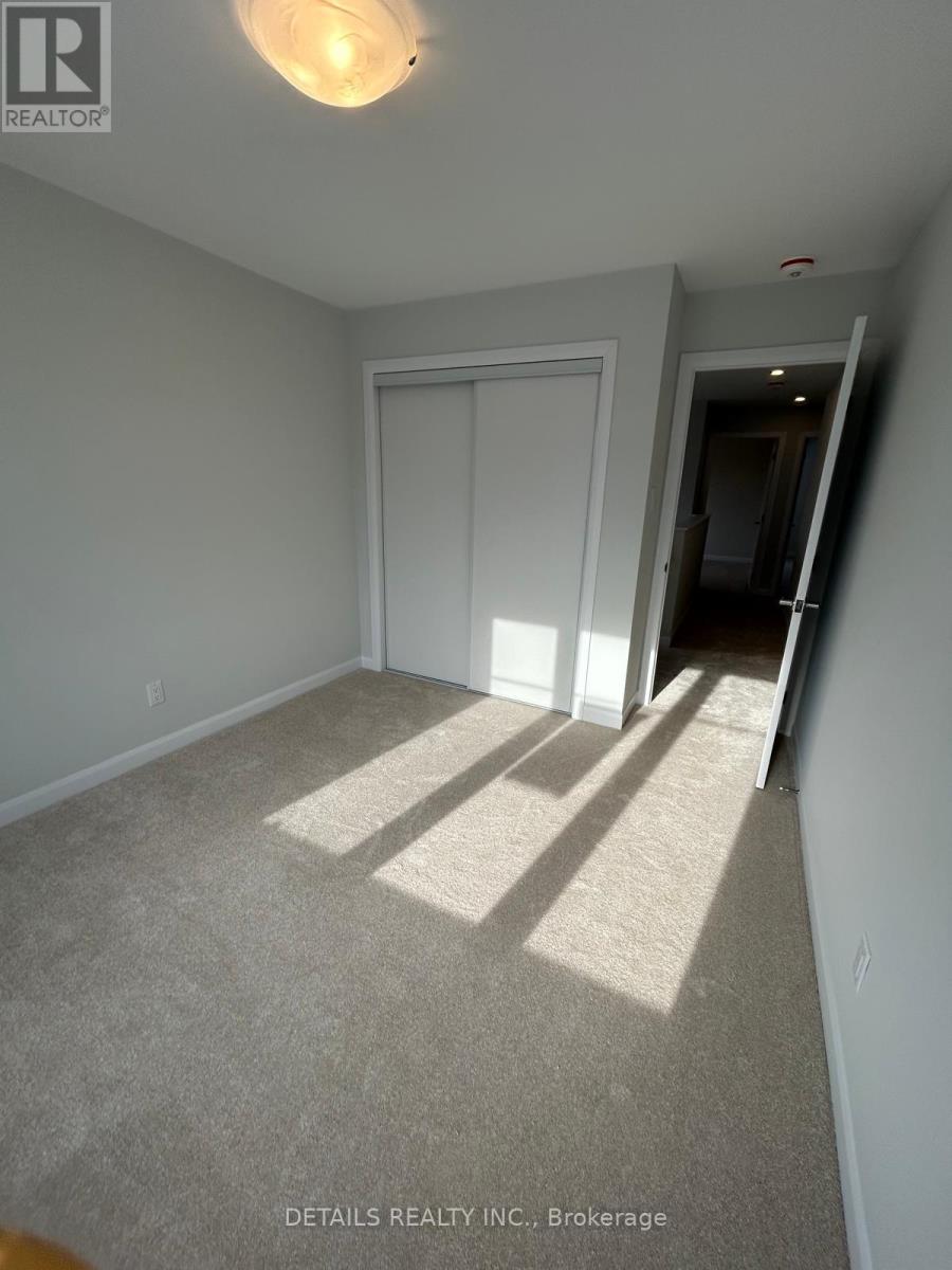 746 Fairline Row, Ottawa, Ontario  K2V 0V7 - Photo 16 - X12614514