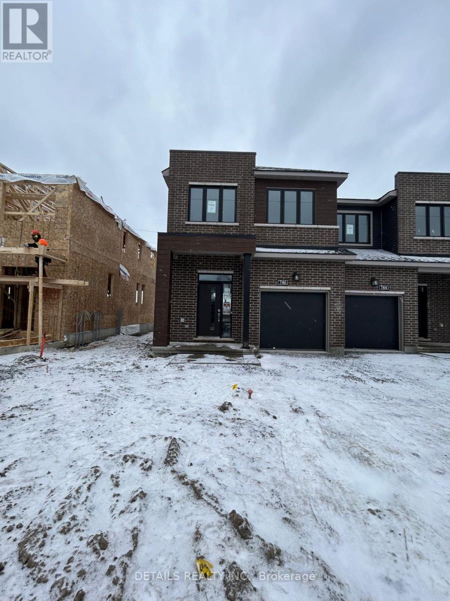 746 Fairline Row, Ottawa, Ontario  K2V 0V7 - Photo 2 - X12614514