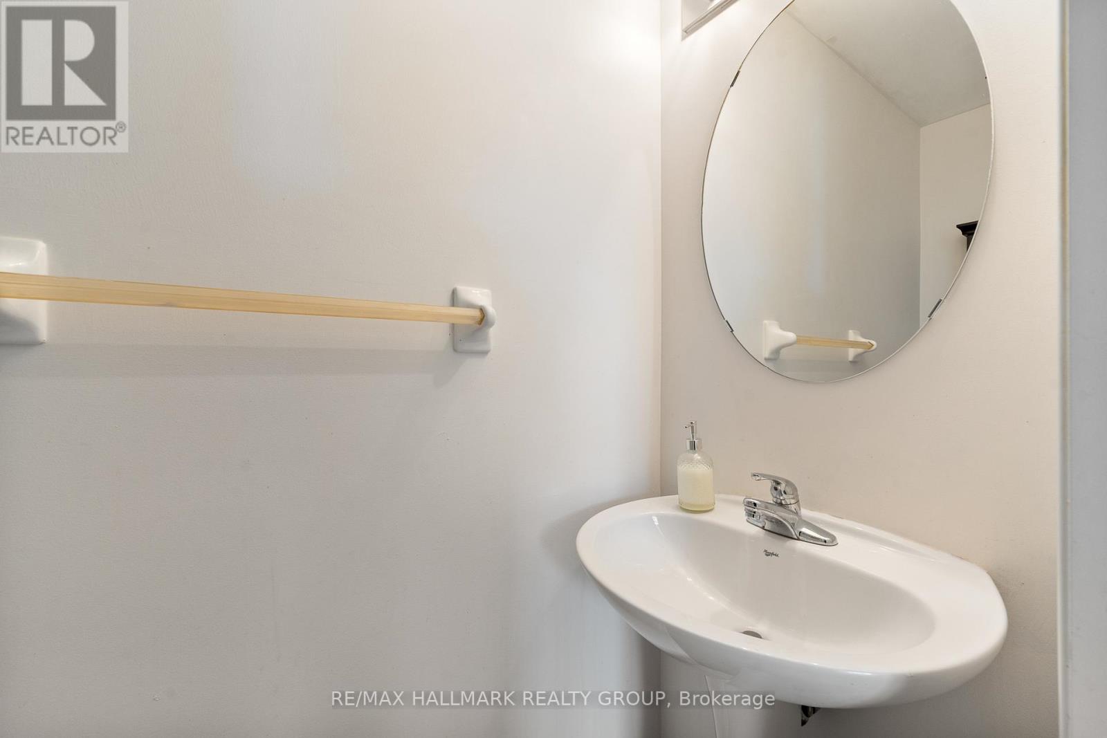 7 - 70 Briargate Private, Ottawa, Ontario  K4A 0C3 - Photo 28 - X12614518