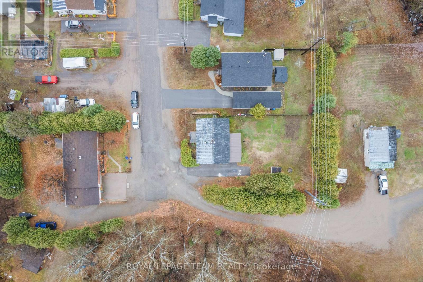 21 Philip Street, Madawaska Valley, Ontario  K0J 1B0 - Photo 31 - X12614536