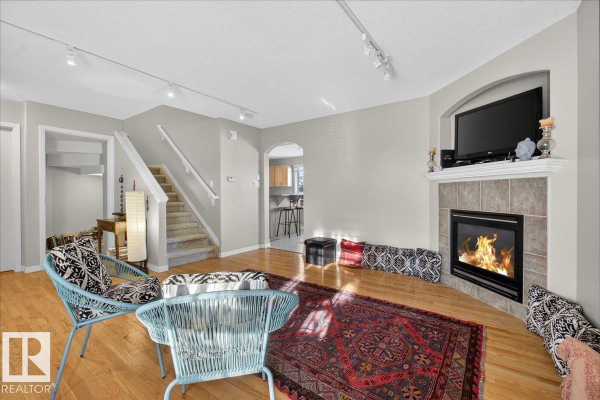 1921 Garnett Wy Nw, Edmonton, Alberta  T5T 6T6 - Photo 10 - E4467812