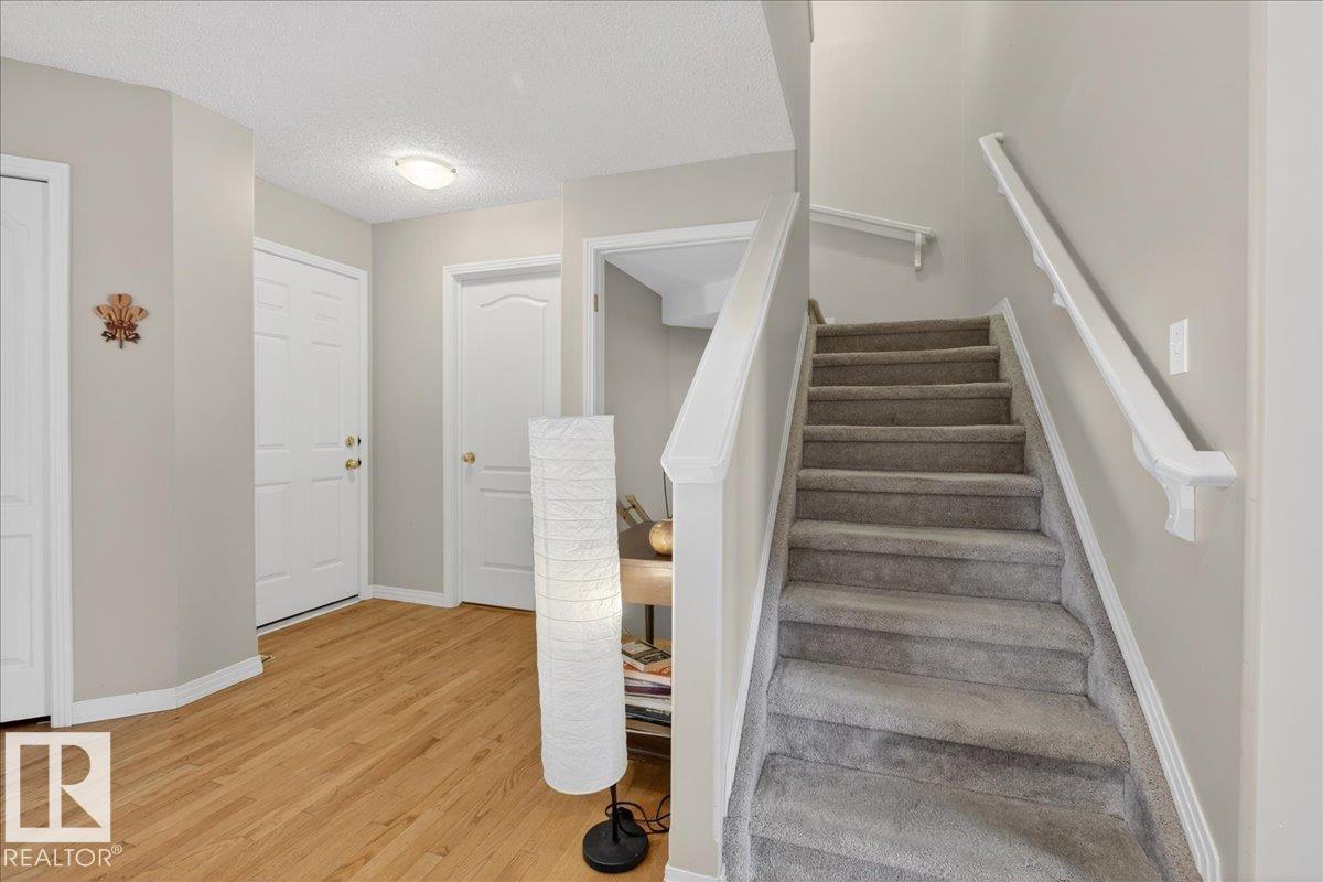 1921 Garnett Wy Nw, Edmonton, Alberta  T5T 6T6 - Photo 11 - E4467812