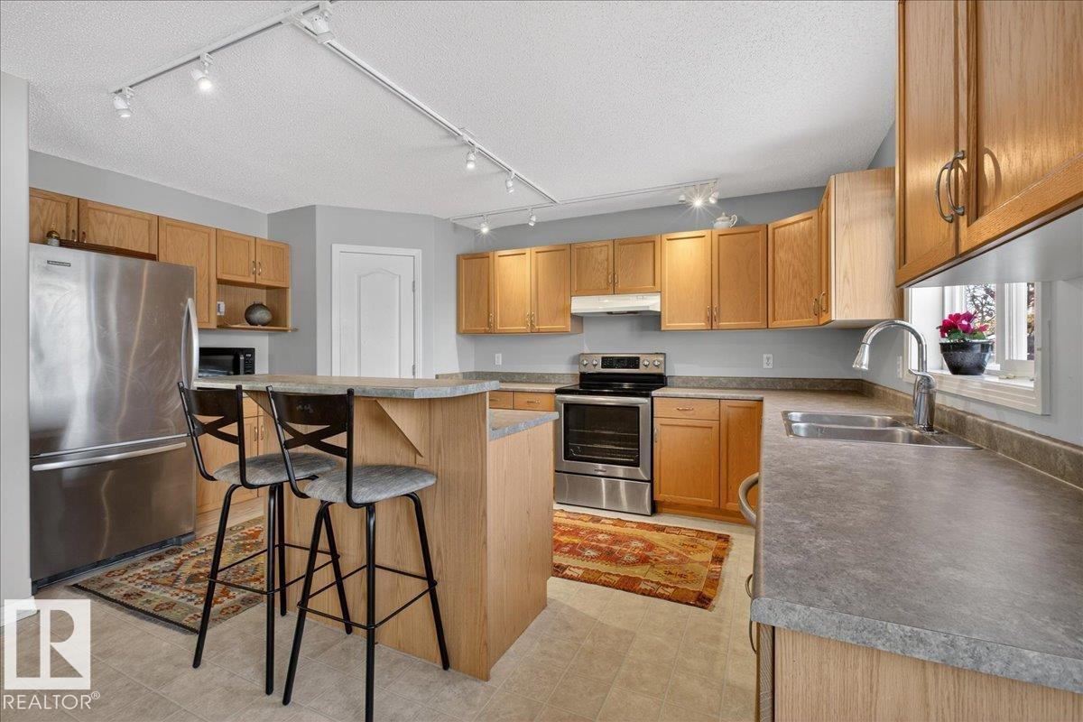 1921 Garnett Wy Nw, Edmonton, Alberta  T5T 6T6 - Photo 14 - E4467812