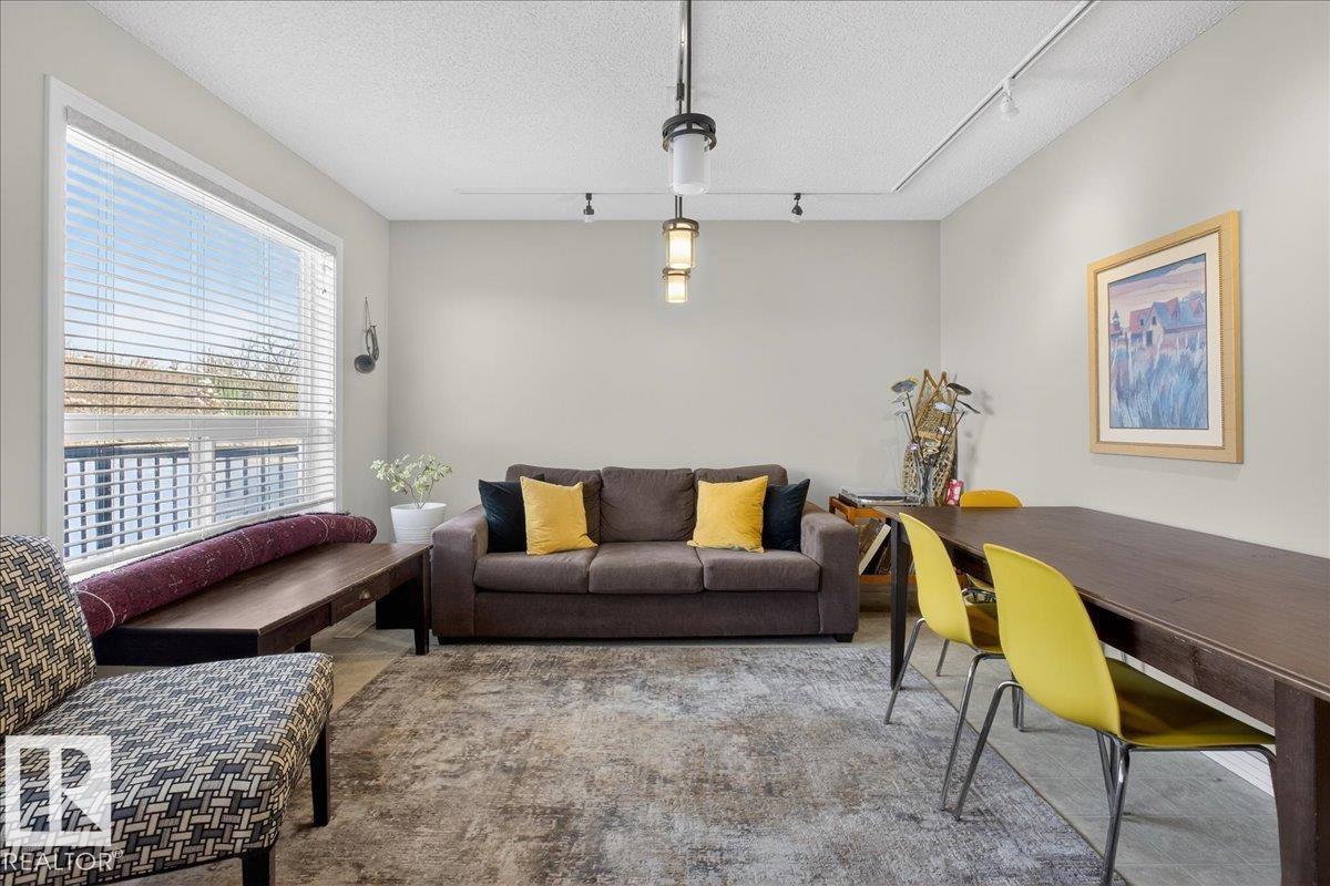 1921 Garnett Wy Nw, Edmonton, Alberta  T5T 6T6 - Photo 18 - E4467812