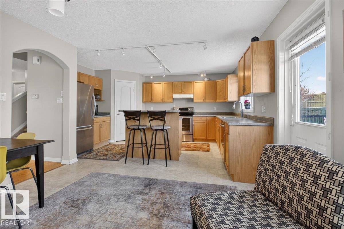 1921 Garnett Wy Nw, Edmonton, Alberta  T5T 6T6 - Photo 20 - E4467812