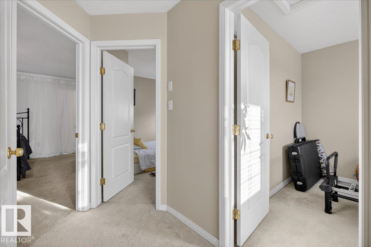 1921 Garnett Wy Nw, Edmonton, Alberta  T5T 6T6 - Photo 25 - E4467812