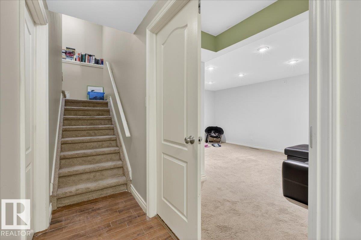 1921 Garnett Wy Nw, Edmonton, Alberta  T5T 6T6 - Photo 40 - E4467812