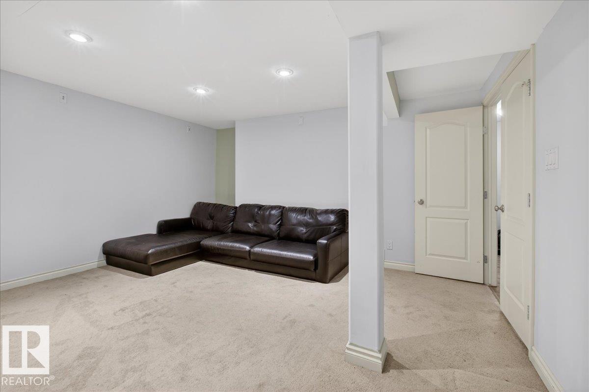 1921 Garnett Wy Nw, Edmonton, Alberta  T5T 6T6 - Photo 42 - E4467812