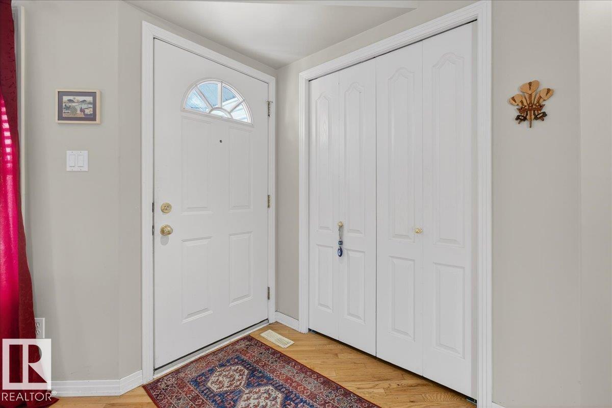 1921 Garnett Wy Nw, Edmonton, Alberta  T5T 6T6 - Photo 5 - E4467812