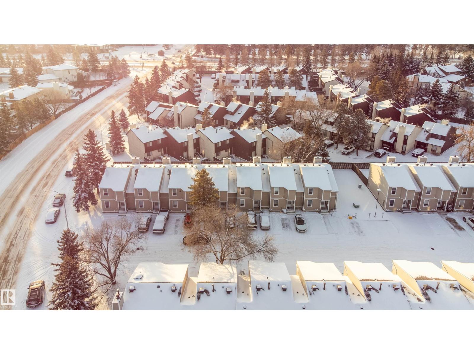 644 Saddleback Rd Nw, Edmonton, Alberta  T6J 4Z3 - Photo 6 - E4467814