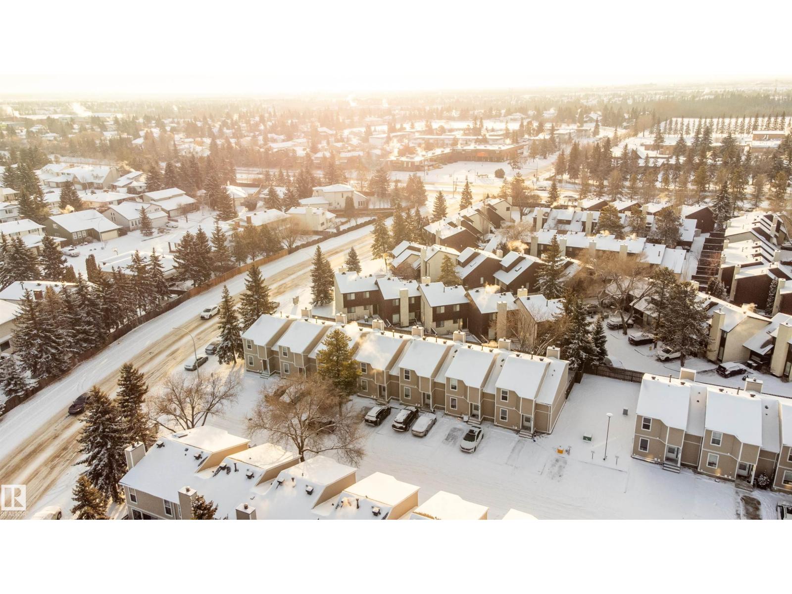 644 Saddleback Rd Nw, Edmonton, Alberta  T6J 4Z3 - Photo 7 - E4467814