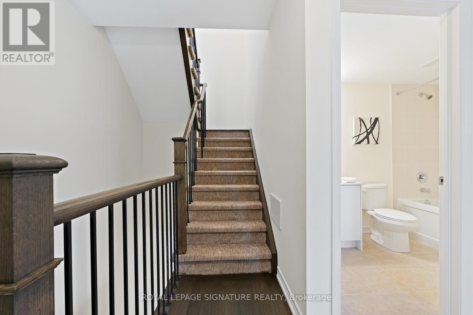 2 Curlew Drive, Toronto, Ontario M3A 0A8 - Photo 10 - C12614492