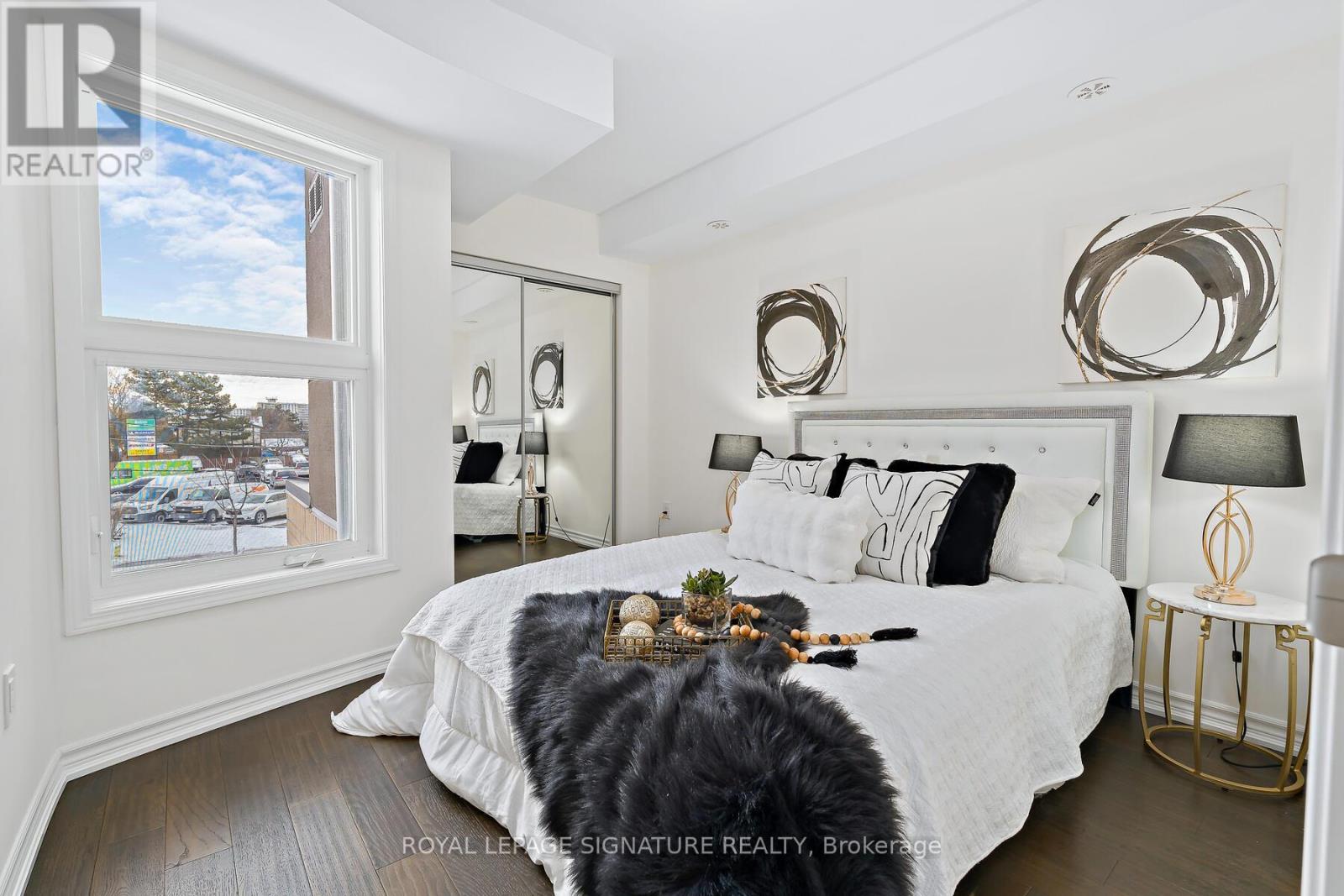 2 Curlew Drive, Toronto, Ontario M3A 0A8 - Photo 8 - C12614492