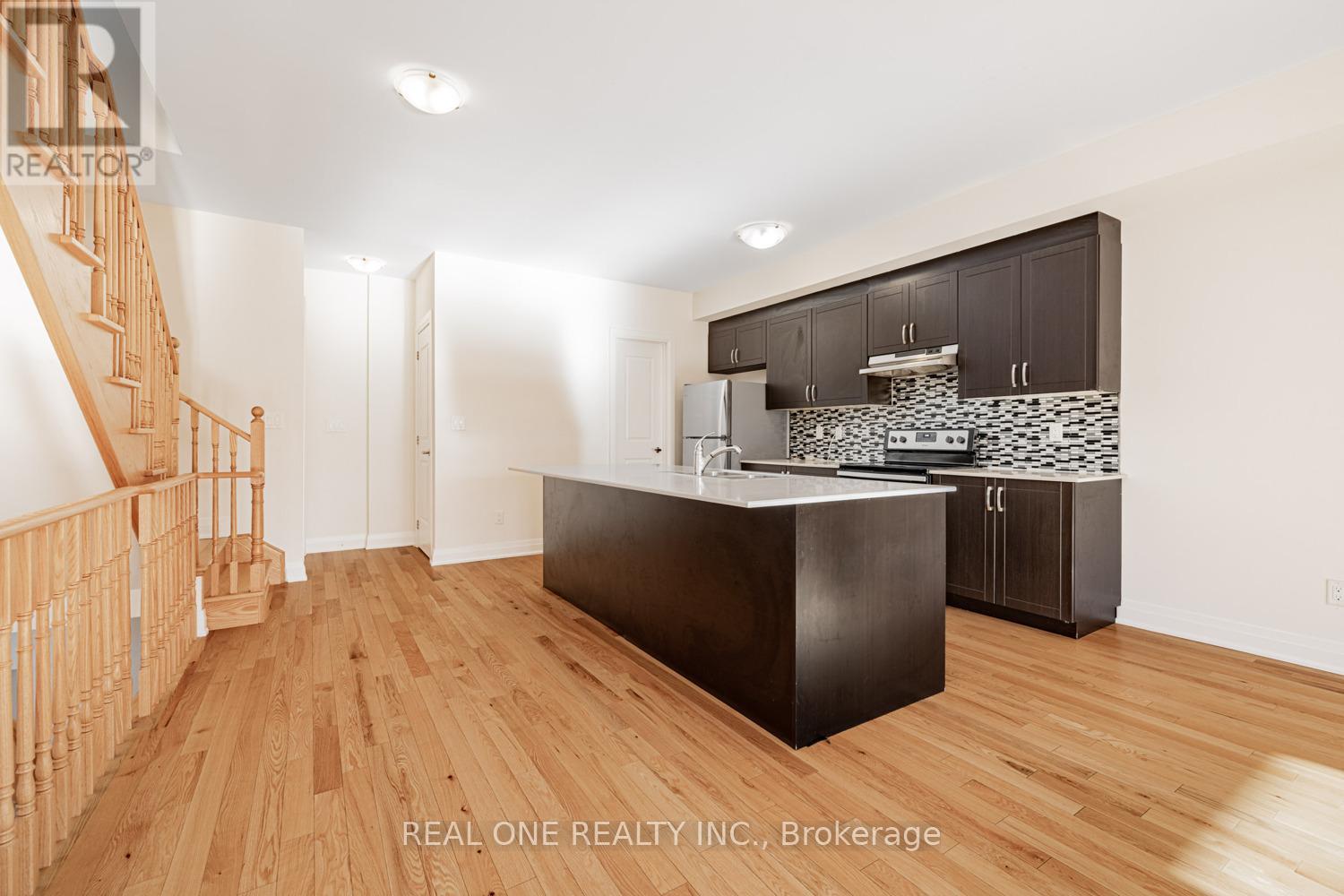 5 Gridiron Gate, Vaughan, Ontario  L4H 4W8 - Photo 14 - N12614544