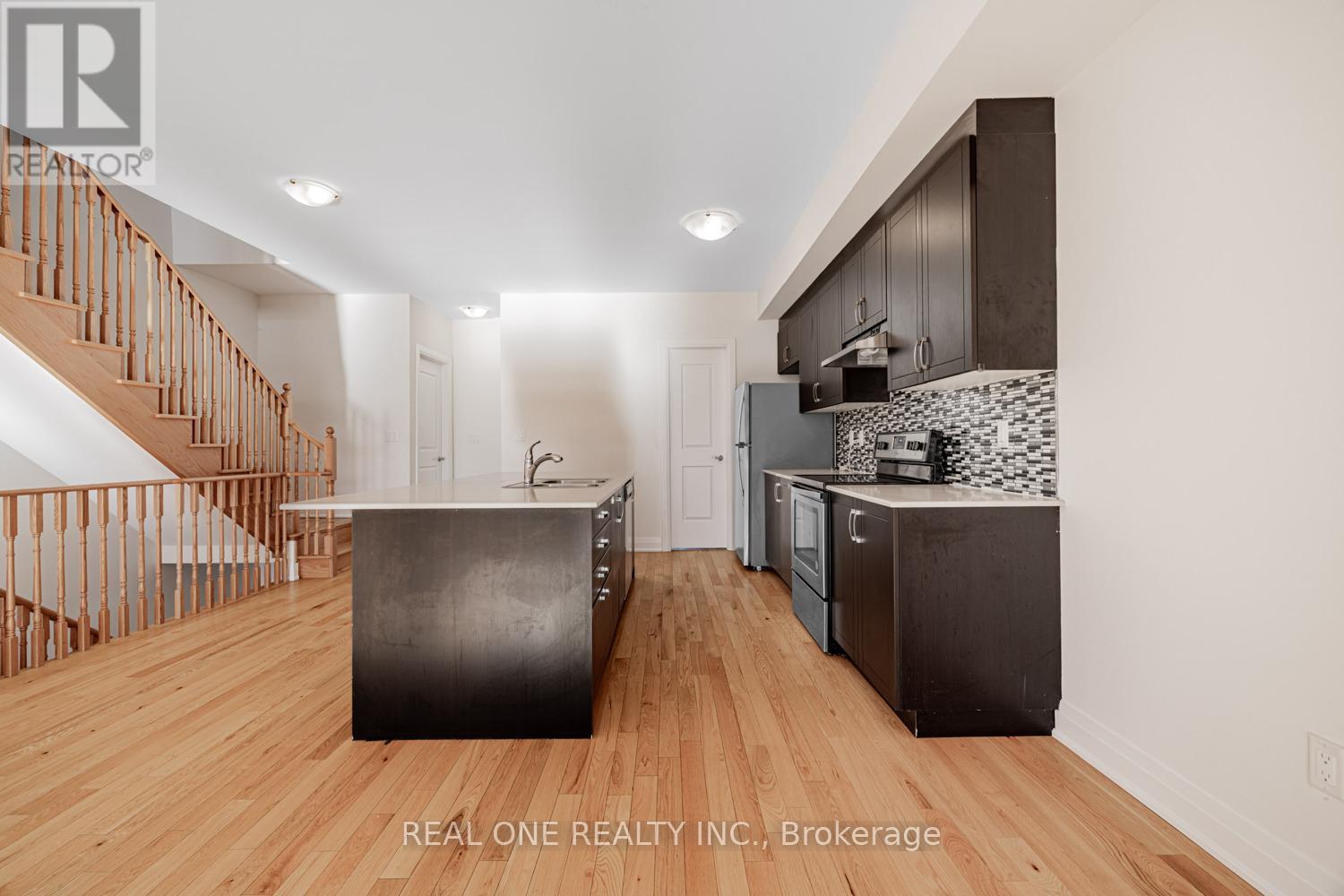 5 Gridiron Gate, Vaughan, Ontario  L4H 4W8 - Photo 19 - N12614544