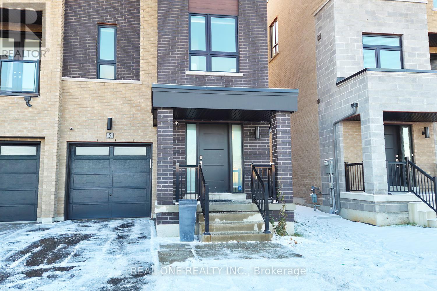 5 Gridiron Gate, Vaughan, Ontario  L4H 4W8 - Photo 5 - N12614544