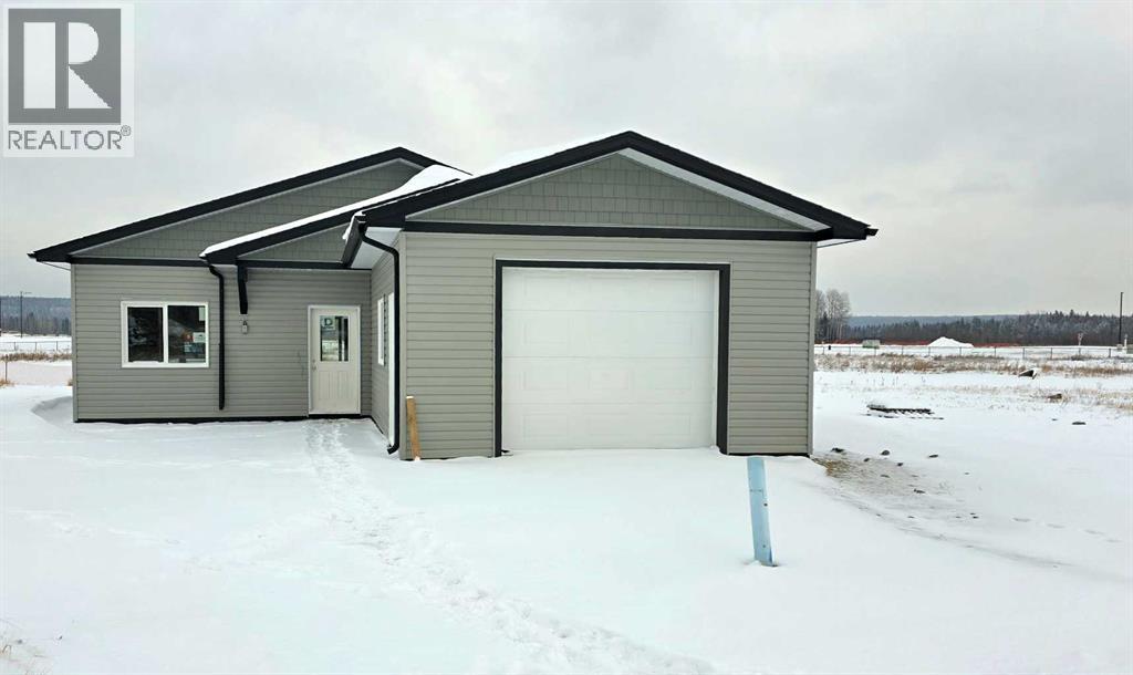 54 Lakeview Place, Whitecourt, Alberta  T7S 1T5 - Photo 1 - A2255800