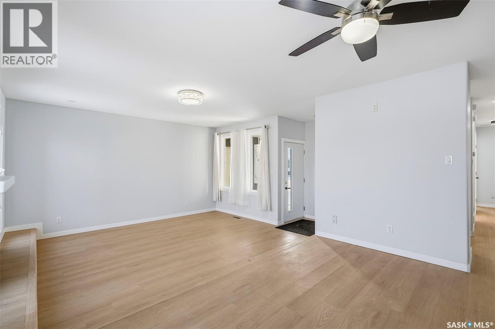 19 Barr Place, Saskatoon, Saskatchewan  S7M 4G1 - Photo 8 - SK025430