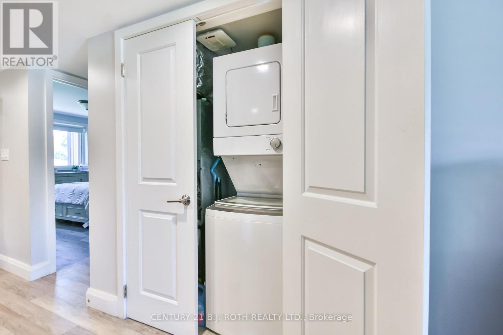 406 - 80 Horseshoe Boulevard, Oro-Medonte, Ontario L4M 4Y8 - Photo 23 - S12413134