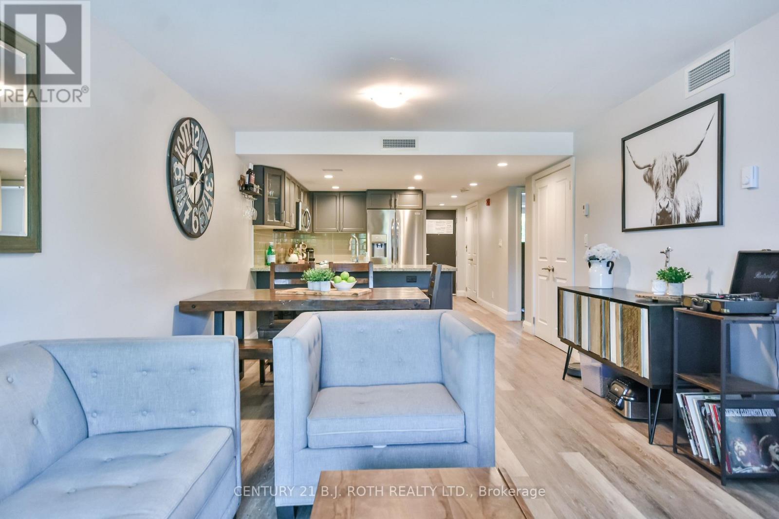 406 - 80 Horseshoe Boulevard, Oro-Medonte, Ontario L4M 4Y8 - Photo 8 - S12413134