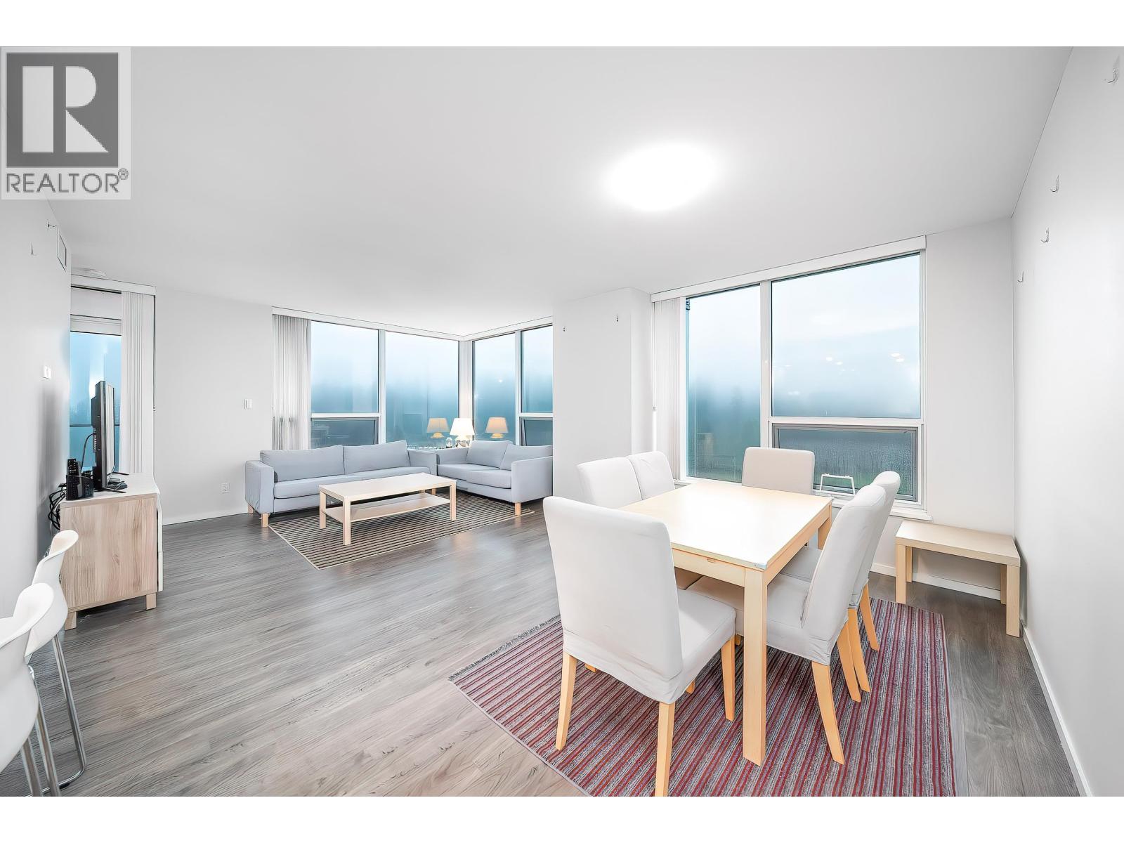 1206 5883 Barker Avenue, Burnaby, British Columbia  V5H 0G4 - Photo 2 - R3073150