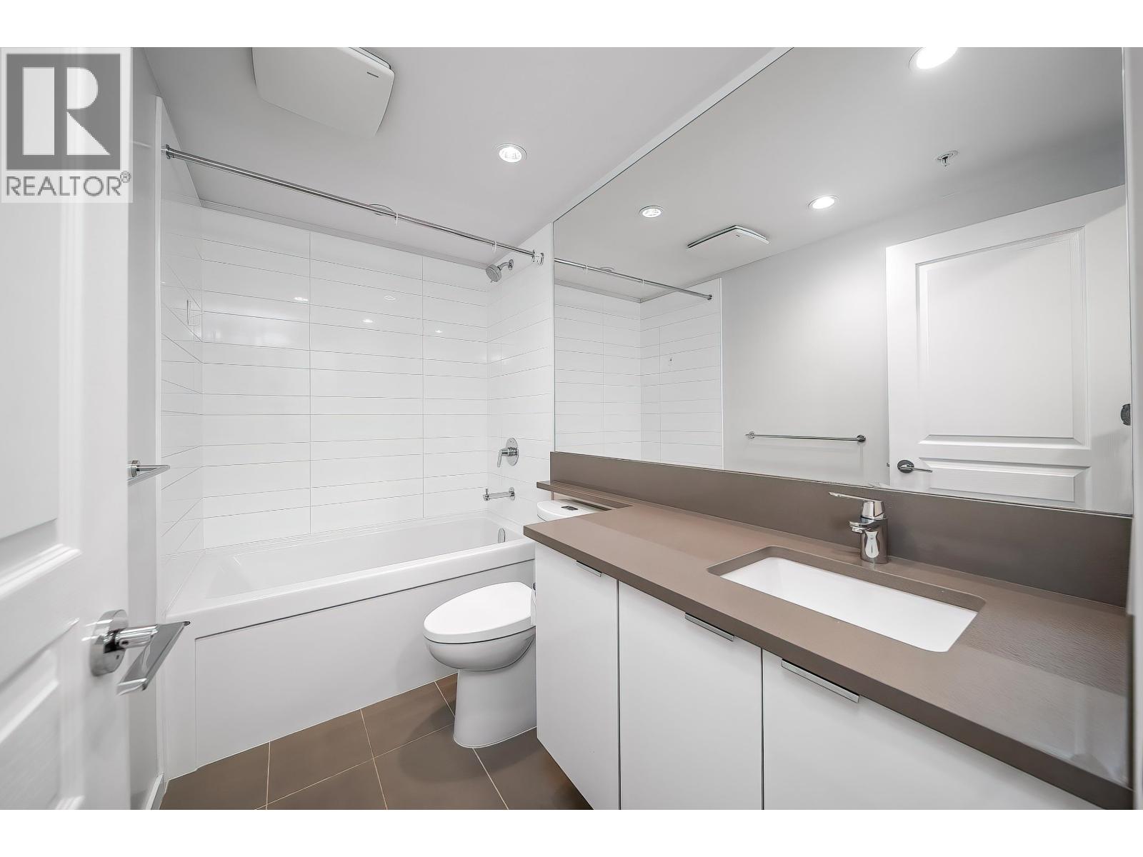 1206 5883 Barker Avenue, Burnaby, British Columbia  V5H 0G4 - Photo 13 - R3073150