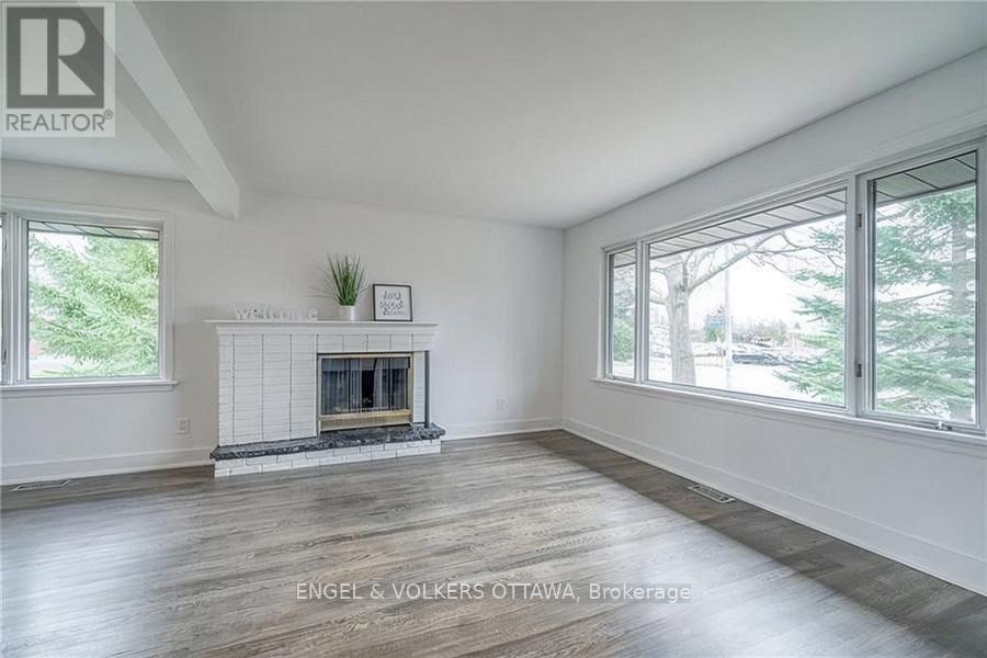 41 Fieldrow Street, Ottawa, Ontario  K2G 2Y6 - Photo 8 - X12614554