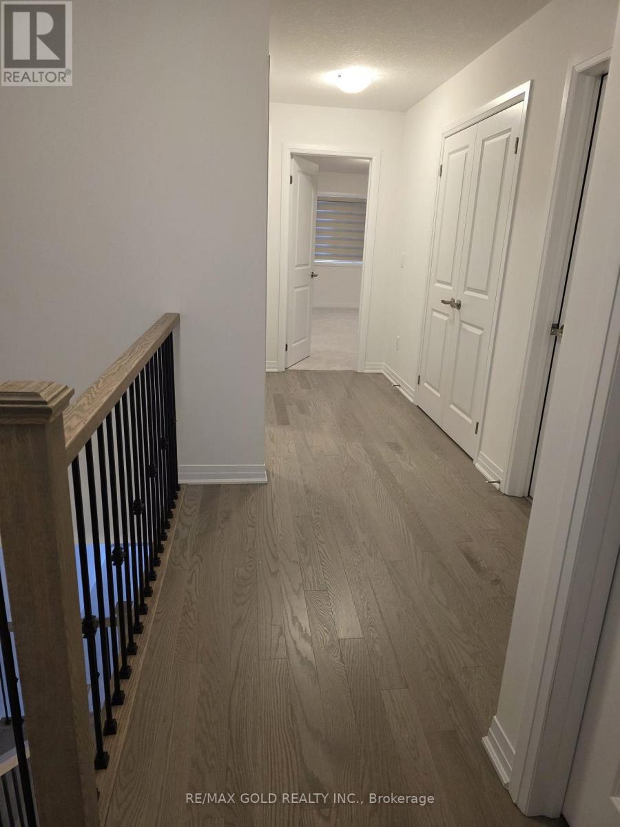 881 Douro Street, Stratford, Ontario N5A 0M3 - Photo 11 - X12614300