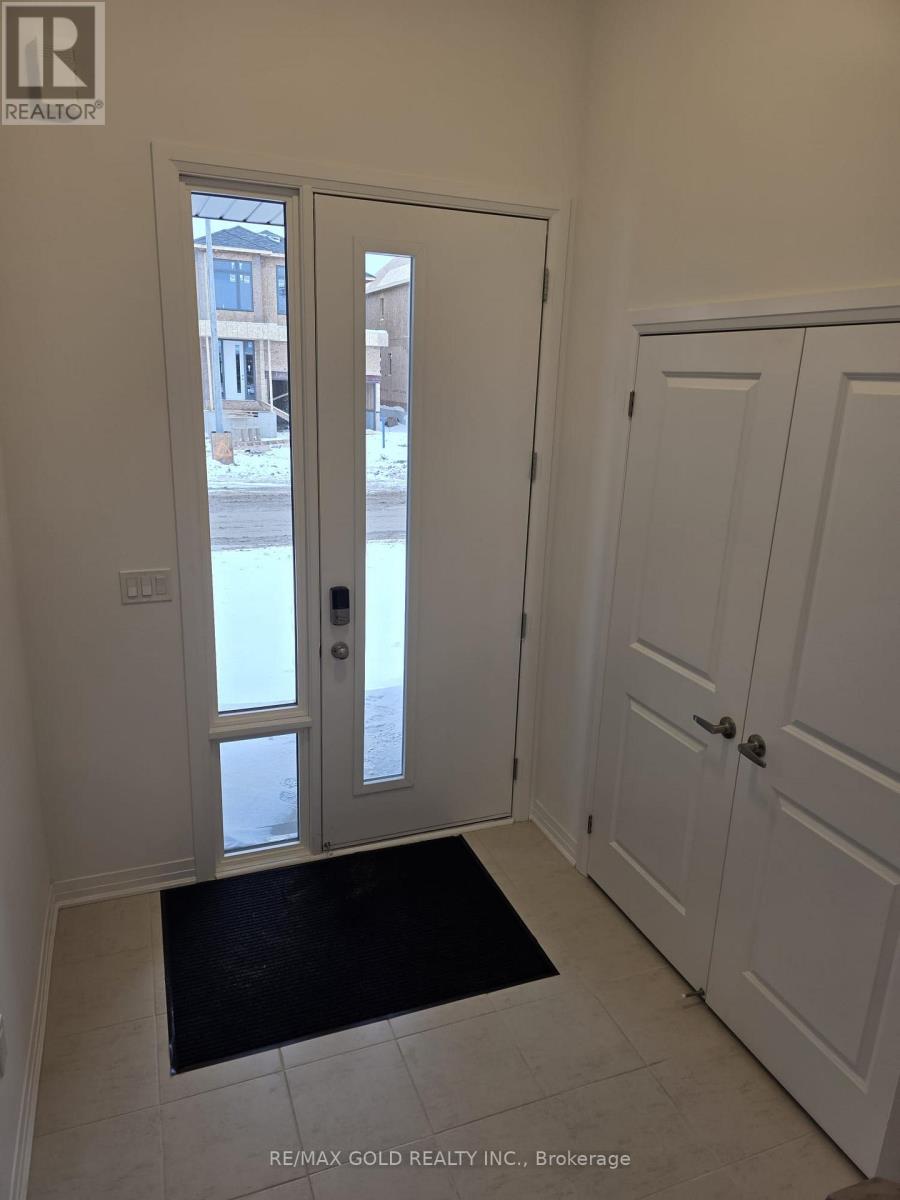 881 Douro Street, Stratford, Ontario N5A 0M3 - Photo 4 - X12614300