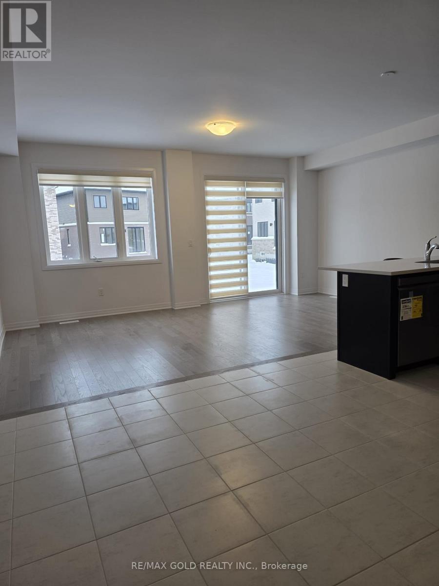 881 Douro Street, Stratford, Ontario N5A 0M3 - Photo 7 - X12614300